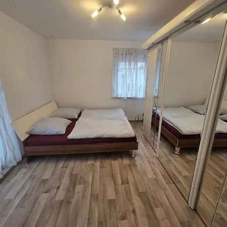 アパート Spacious About 90 Sqm *